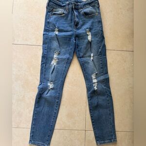 Aeropostale High Rise Skinny Ripped Jeans